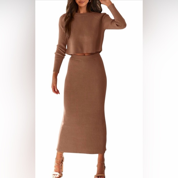 🆕Elegant Ribbed Knit Skirt Set